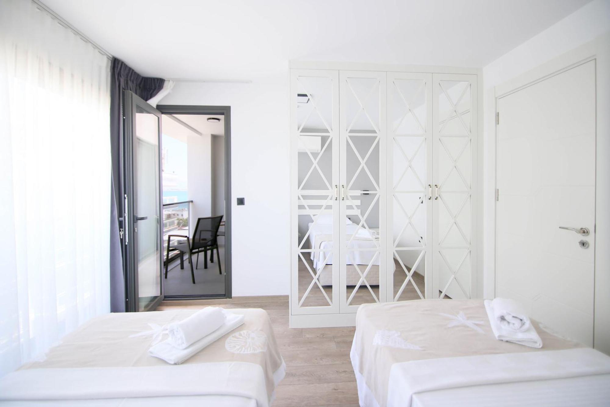 Krem Marin Otel Çeşme Eksteriør bilde