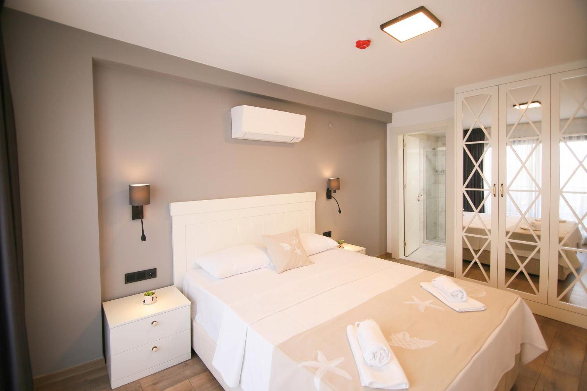 Krem Marin Otel Çeşme Eksteriør bilde