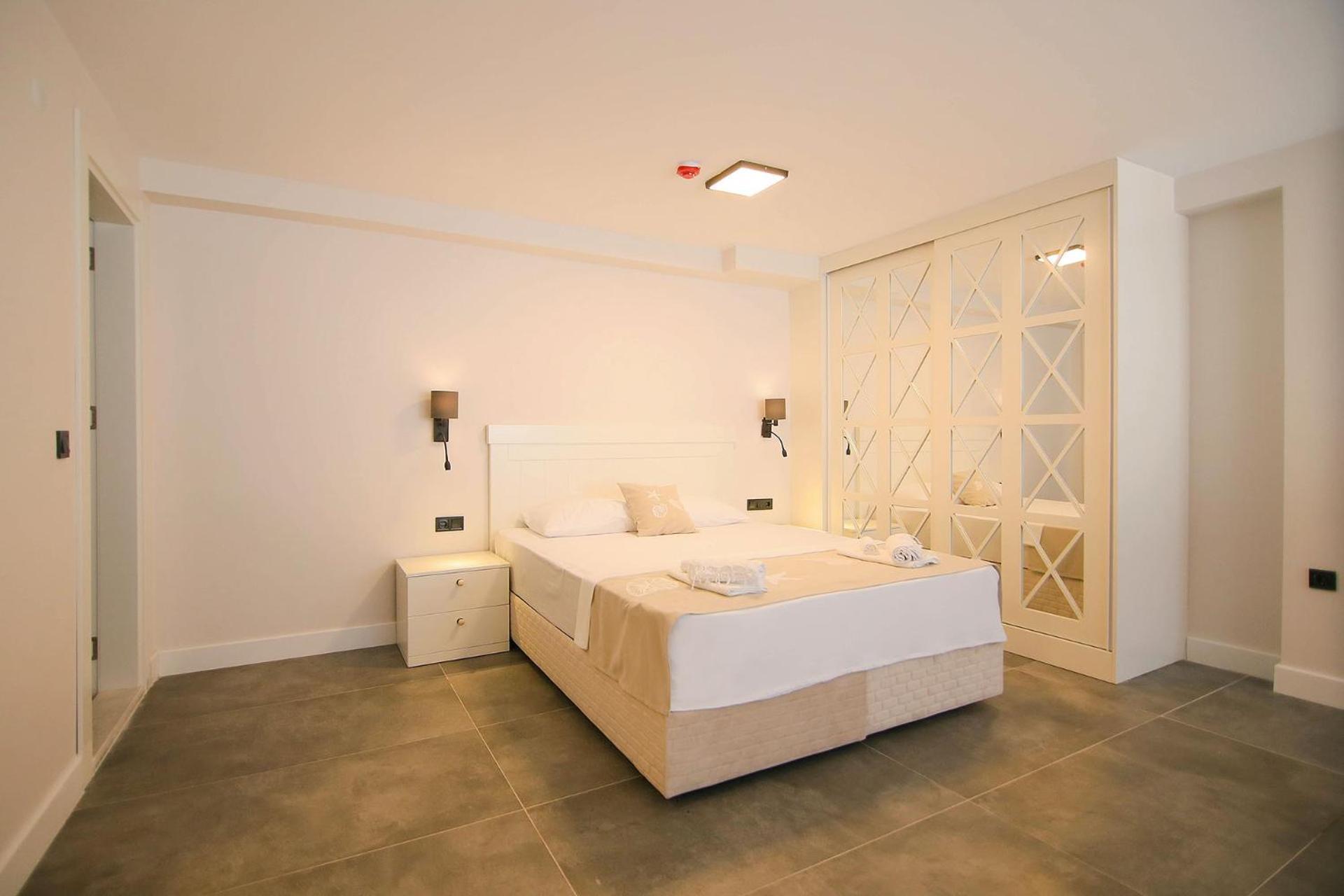Krem Marin Otel Çeşme Eksteriør bilde